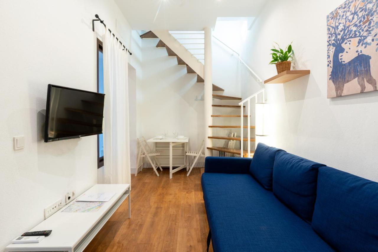 Holi-Rent Gonzalez Cuadrado Apartment Seville Exterior photo