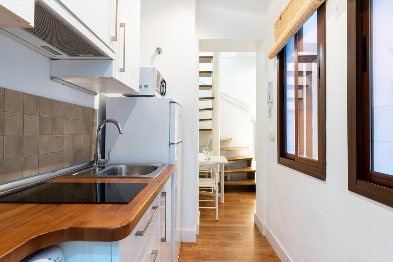 Holi-Rent Gonzalez Cuadrado Apartment Seville Exterior photo
